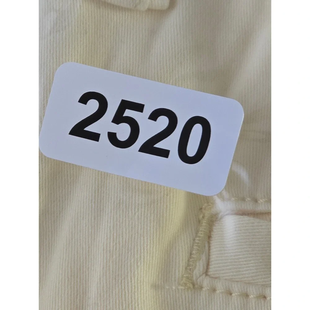 St Johns Bay Mens 42‎ Yellow Anise Flat Front Shorts 9 Inseam *PLEASE READ*